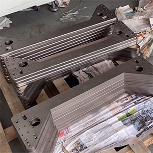 厚20mm鋼板矯平機(jī)，長(zhǎng)1米高精密零件整平機(jī)，矯平精度5絲內(nèi)